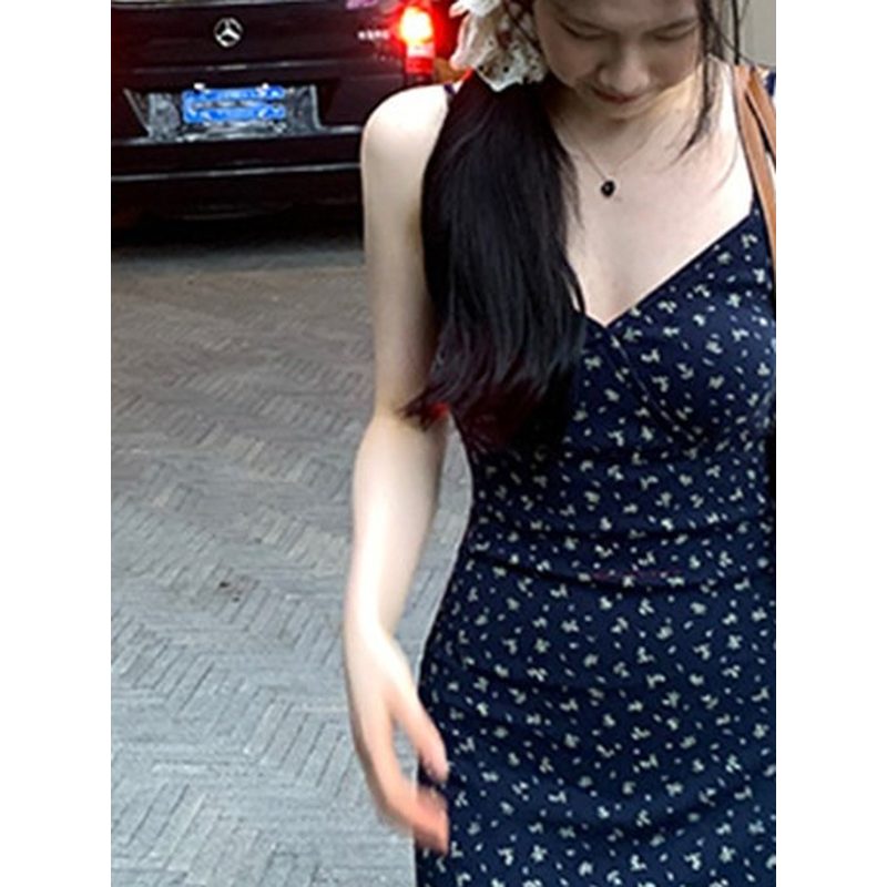 碎花V领吊带长裙 女夏季收腰显瘦长款 细节图2